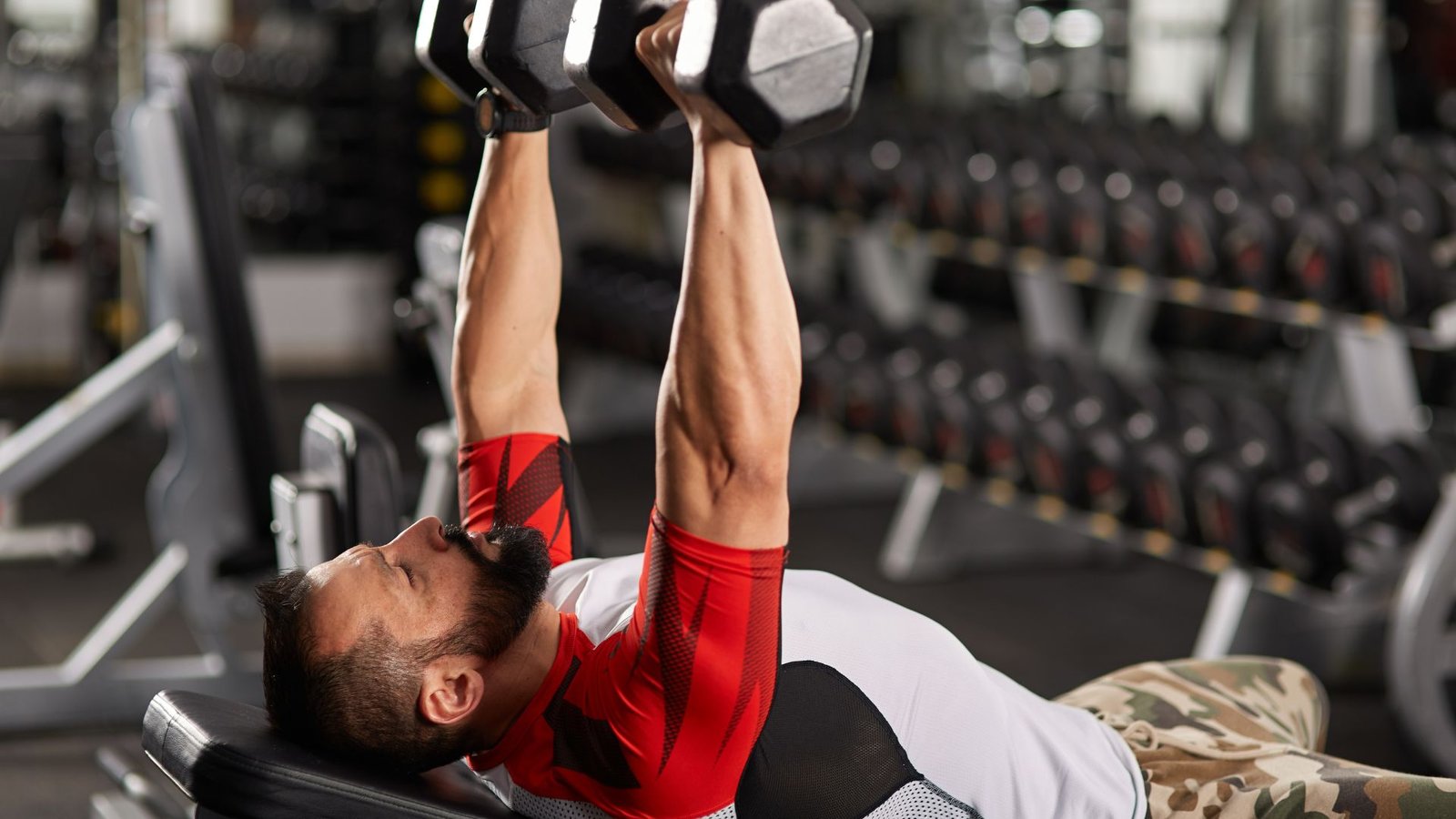 chest workouts with dumbbells